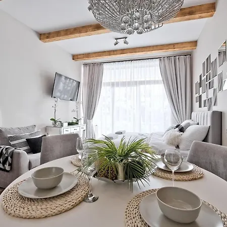 Goralski & Restaurant