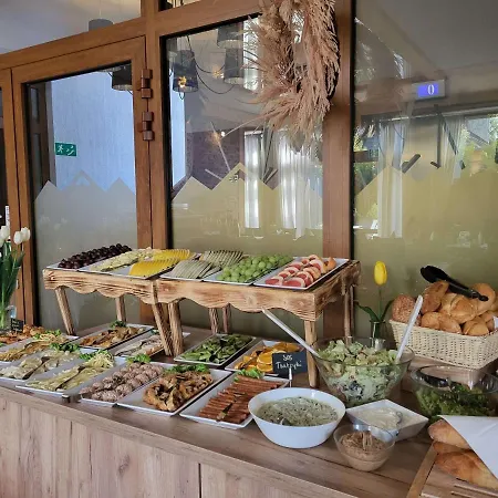 Goralski & Restaurant Lägenhetshotell 4*