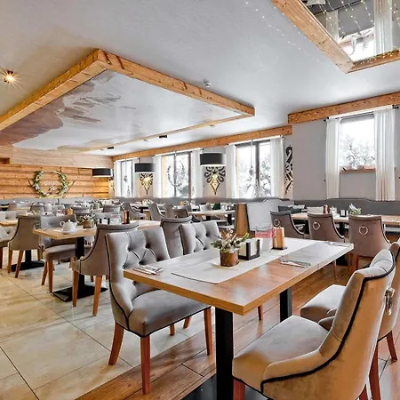 Aparthotel Goralski & Restaurant