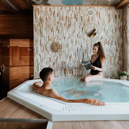 Goralski & Restaurant شقة فندقية 4*