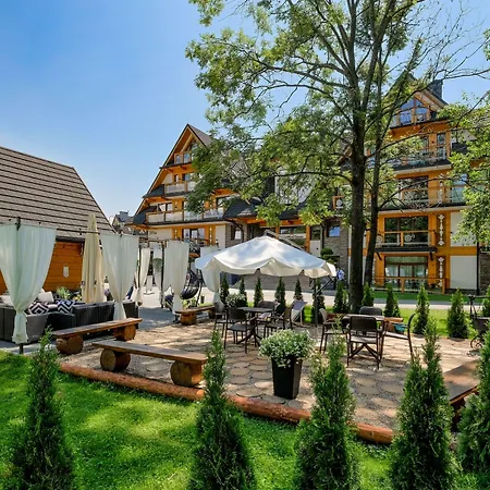 Goralski & Restaurant 公寓式酒店 4*