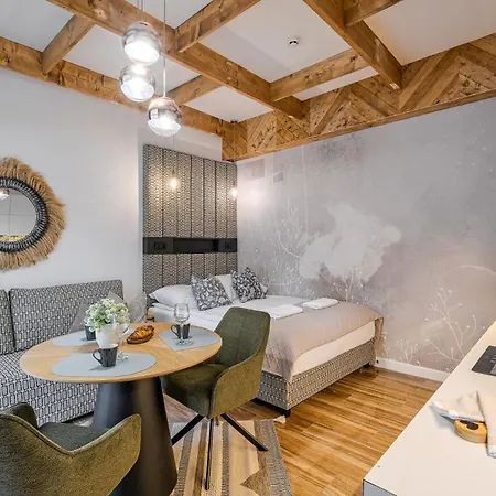 Goralski & Restaurant Ξενοδοχείο με διαμερίσματα 4*