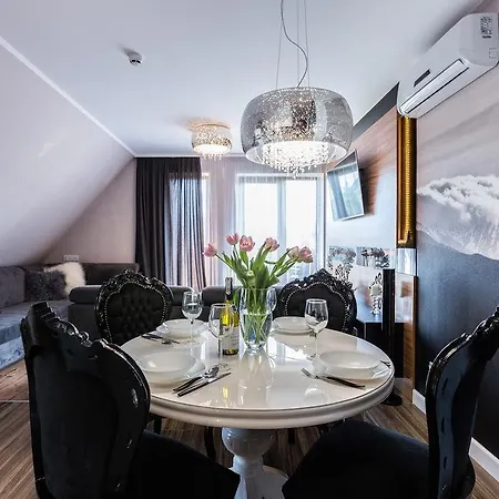 Goralski & Restaurant