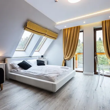 Goralski & Restaurant شقة فندقية بيالكا تاترزانسكا