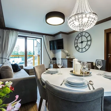 Lägenhetshotell Goralski & Restaurant Bialka Tatrzanska