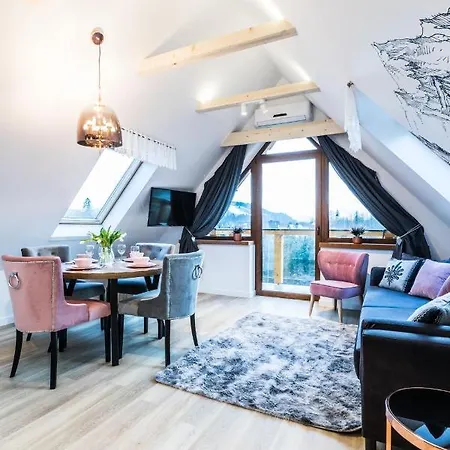 Goralski & Restaurant Aparthotel Białka Tatrzańska